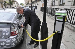 There’s a misconception that all hybrid cars need to be plugged in to work. 