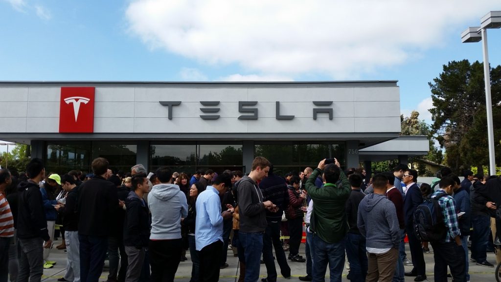 Lineups for the Model 3 show the demand for Tesla’s new addition.